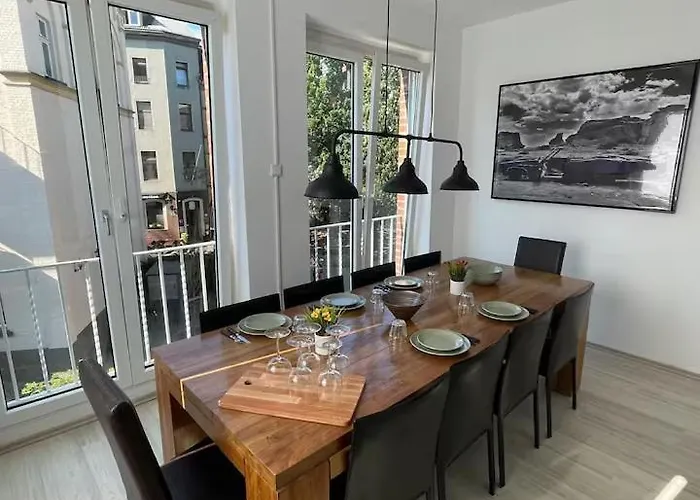 Altstadt 2 Bedroom 10-12 Beds 15 Min Messe *