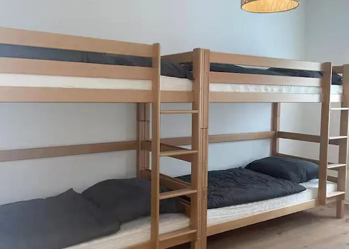 Altstadt 2 Bedroom 10-12 Beds 15 Min Messe *