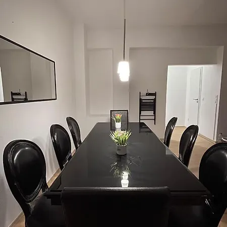 Apartamento Altstadt 2 Bedroom 10-12 Beds 15 Min Messe Düsseldorf