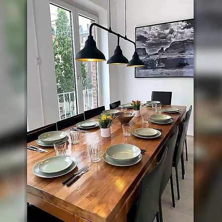 Altstadt 2 Bedroom 10-12 Beds 15 Min Messe * Düsseldorf